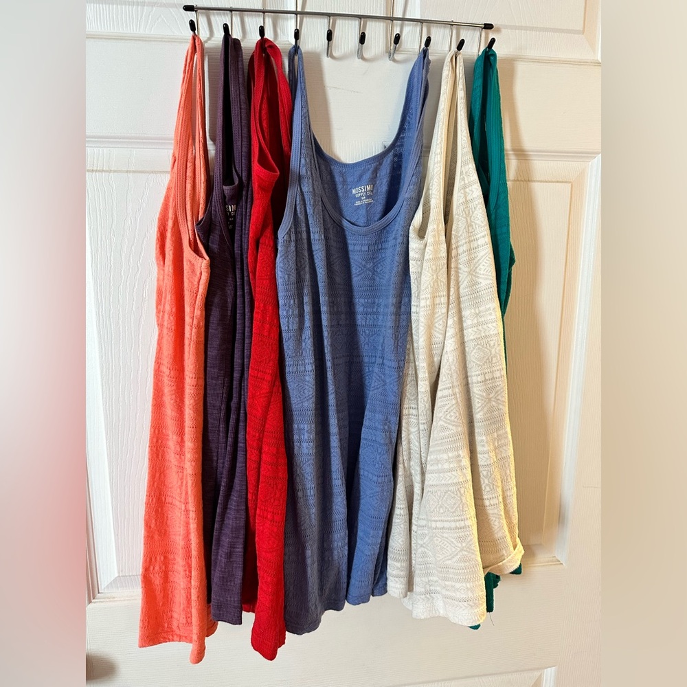 Mossimo Supply Co. Tank Top Variety Color Pack of 6 Size Small